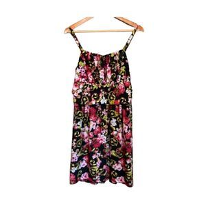‎Torrid floral patterned dress. Adjustable straps and lined